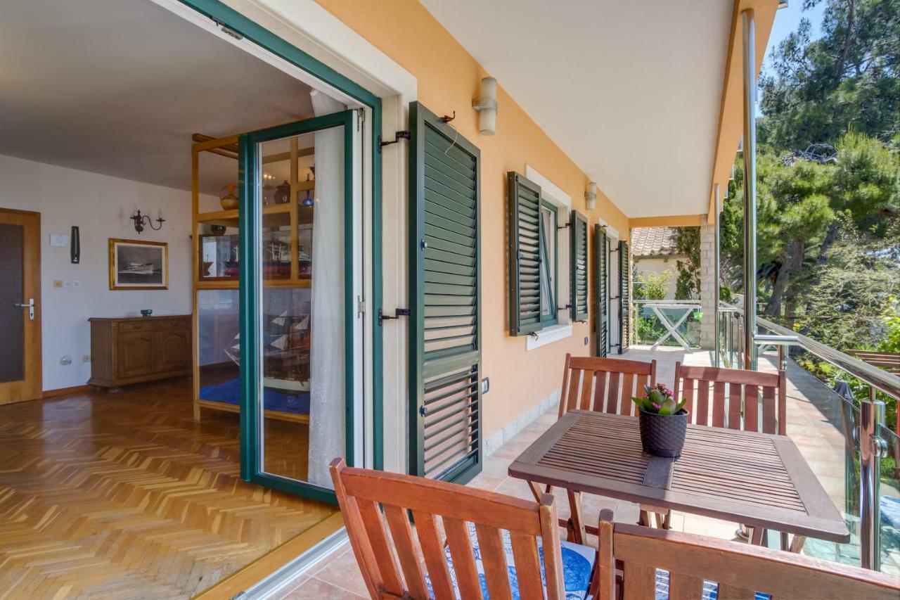 Villa Magnolia Mali Lošinj Exterior foto