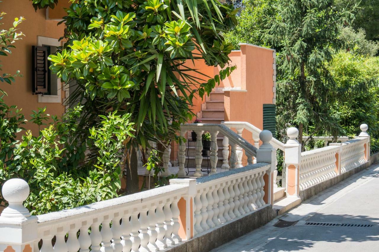 Villa Magnolia Mali Lošinj Exterior foto